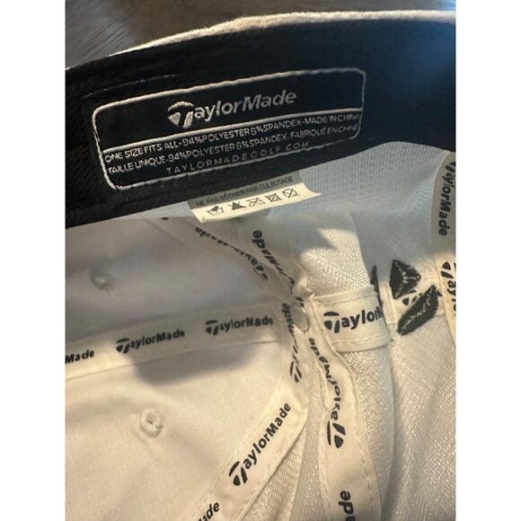 TaylorMade R11S REZ Adjustable Golf Cap off white black - Picture 5 of 6